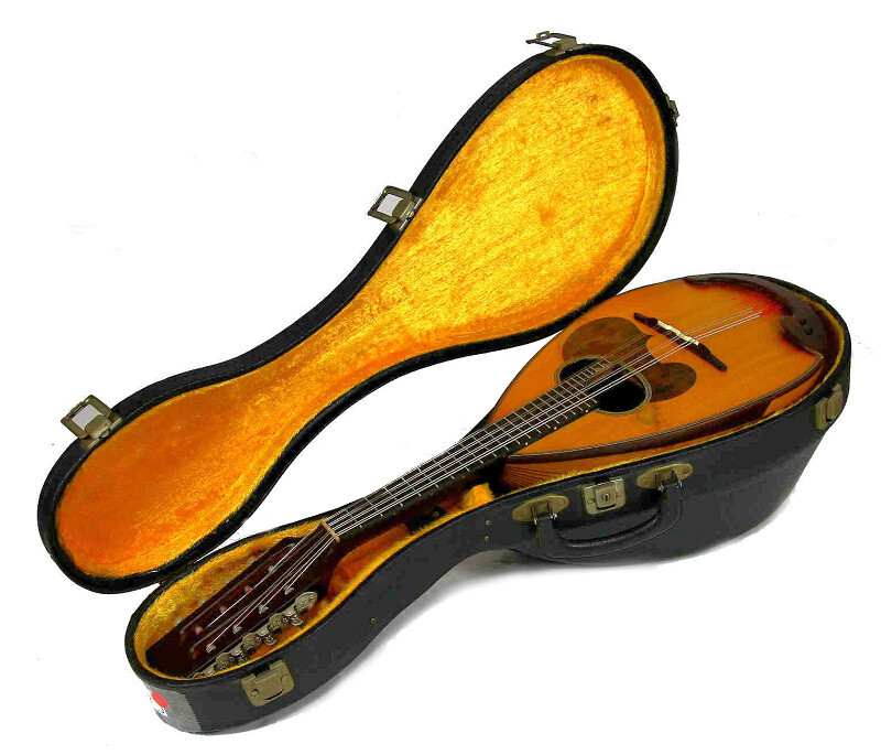 SUZUKI　マンドリン　M30 Japan Suzuki M30 Bowlback Solid Spruce top Maple Mandolin