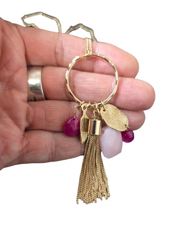 VERA BRADLEY Women's Treasure Charm Chain Necklace Gold Plated Pink  NWT - Picture 2 of 5