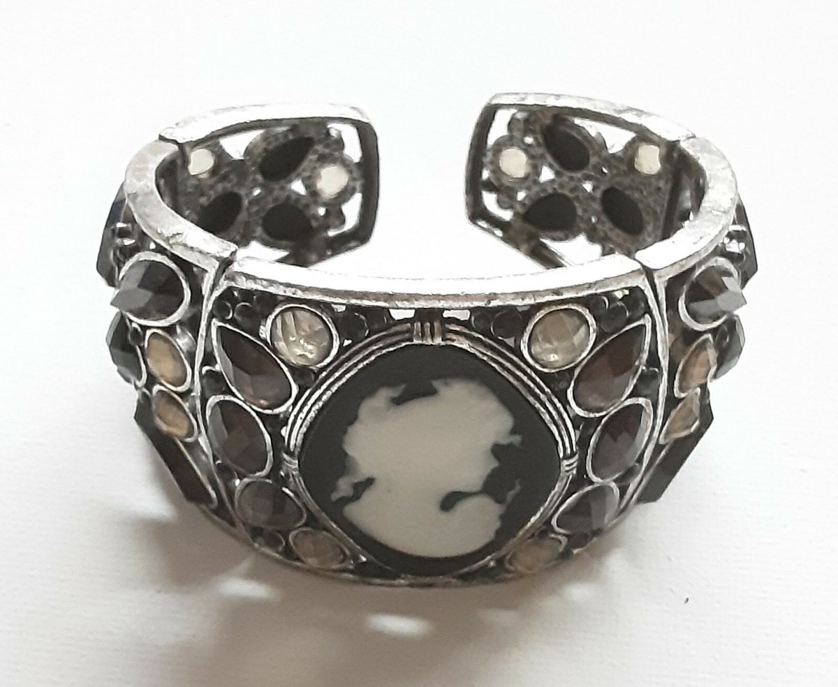 Bracelet Rigide Rétro Large - Décor Strass Noir Et Camée Argenté - Alliage