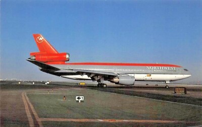 Airline Northwest McDonnell Douglas DC-10-40 seats 18 in First Class&266 Coach 