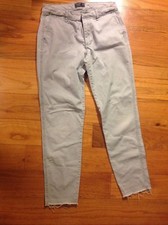 Girls tweens Abercrombie Grey gray pants size 26 belt pockets stretch frayed hem