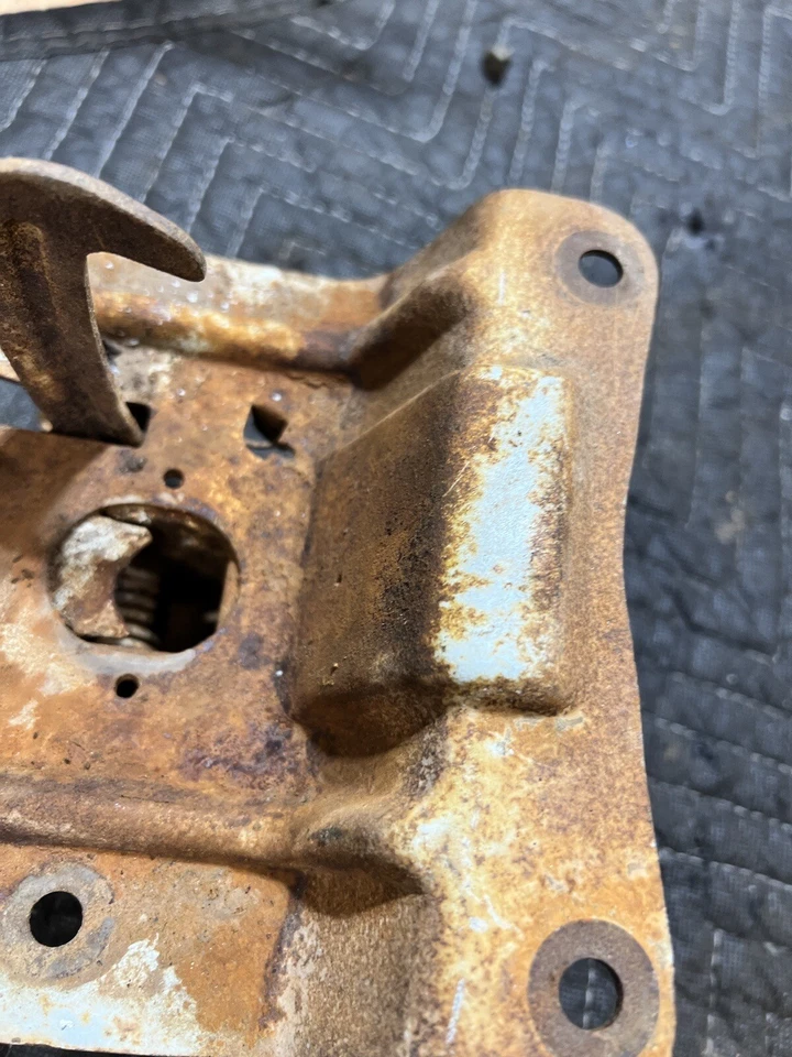 Chevrolet Chevy Impala Biscayne Bel Air Caprice 1965 65 capó pestillo Lowrider OG Foto 3 de 4