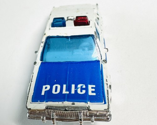Vintage 1996 Matchbox Ford LTD 5-Pack Police Unit 1 1:69 MB184 white & blue - Picture 3 of 5