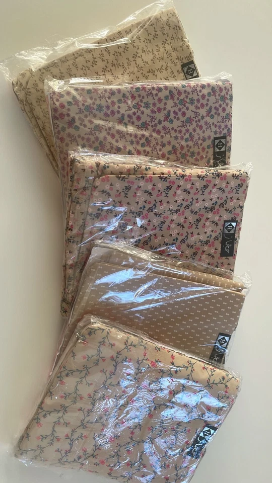 Kids Prayer Dress One Piece with Attached Headscarf Stretchy and a matching bag - Image 4 of 4