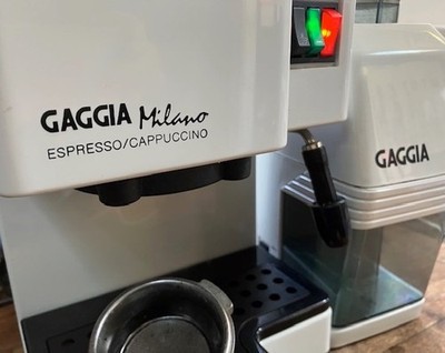 VINTAGE GAGGIA ITALY SET Milano Espresso Cappuccino Maker + Coffee Grinder WHITE