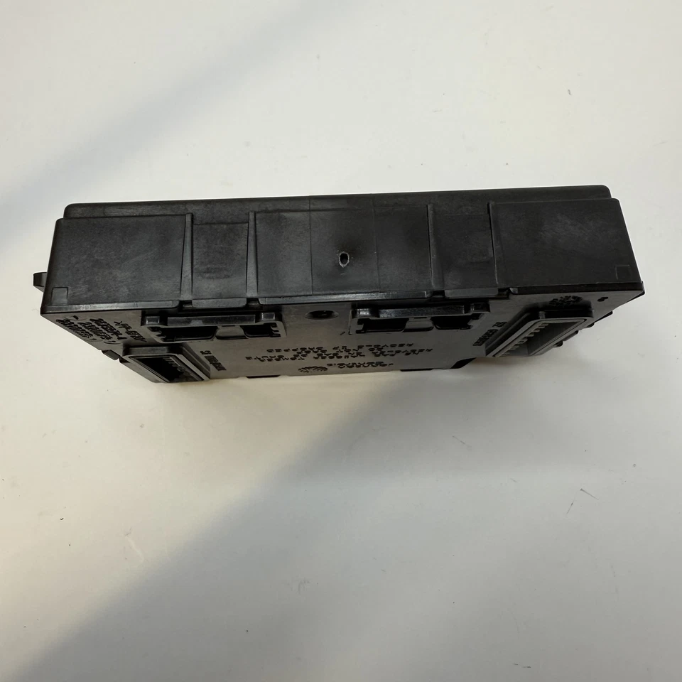 Renault Twingo 3 0.9 TCE Petrol Engine ECU BCM Control Unit 284B11429R Genuine - Image 4 of 4