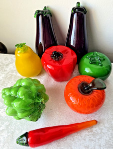 Vintage Murano Style Blown Glass Fruits & Vegetables Lot of 8