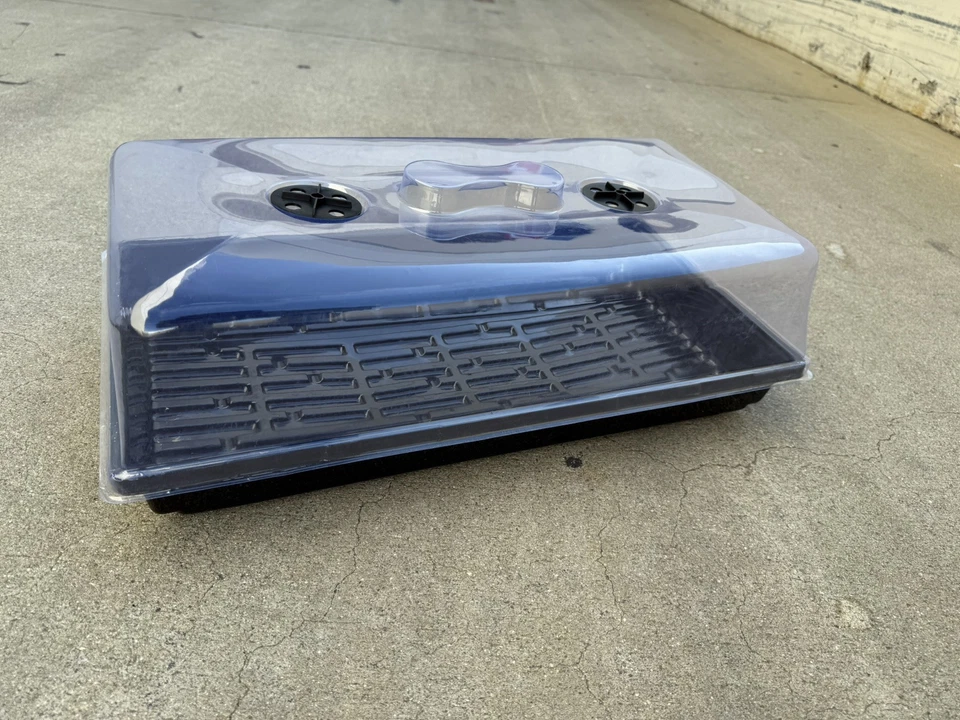 Lot 33 Vented Humidity Dome Mushroom Fruiting Incubating Chamber Kit Tray - Image 4 of 4