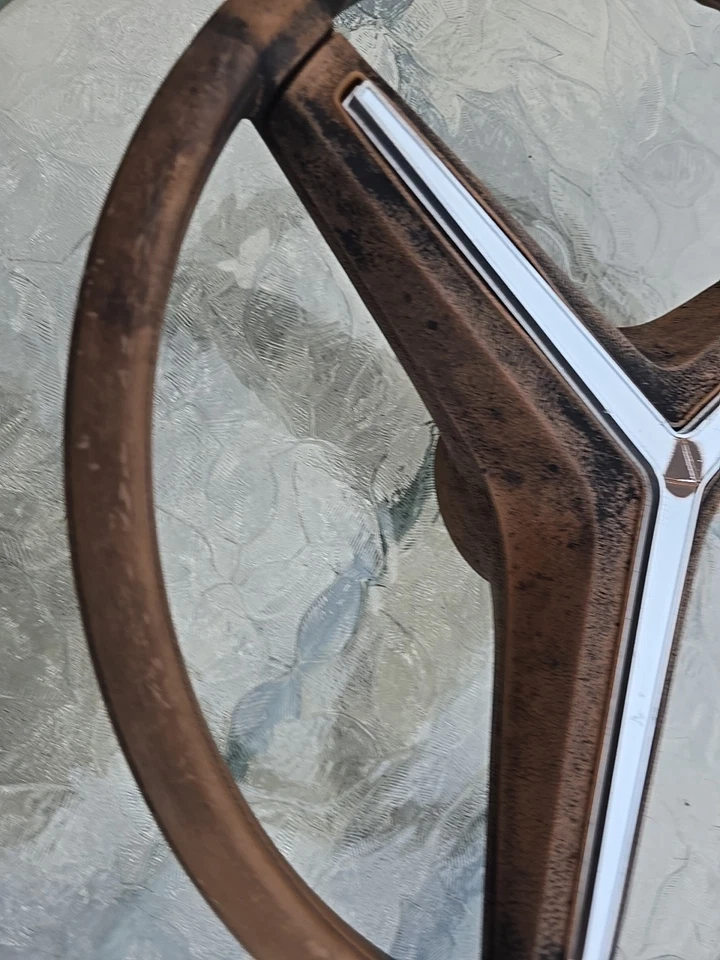 1971 1972 1973 Buick Riviera Tan Steering Wheel 9752507 - Image 4 of 4