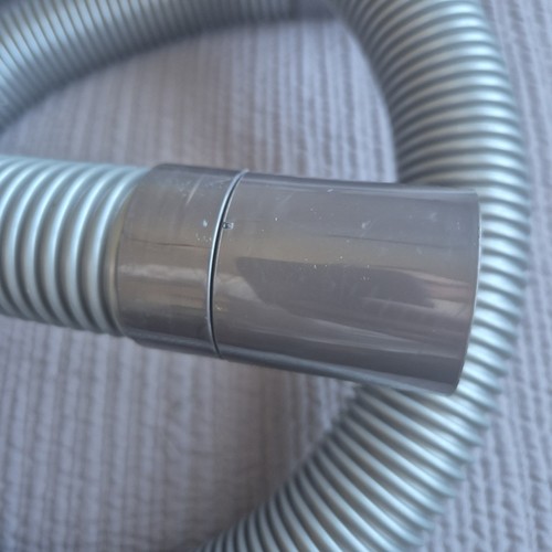 Genuine Dyson CY18, CY22, CY23, CY26 & CY28 - Big Ball Quick Release Hose Pipe - Picture 3 of 5