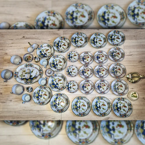 Vintage Faenza Italy Garofano 1963 Ceramic Dinnerware Set 45 pcs Plates Bowls