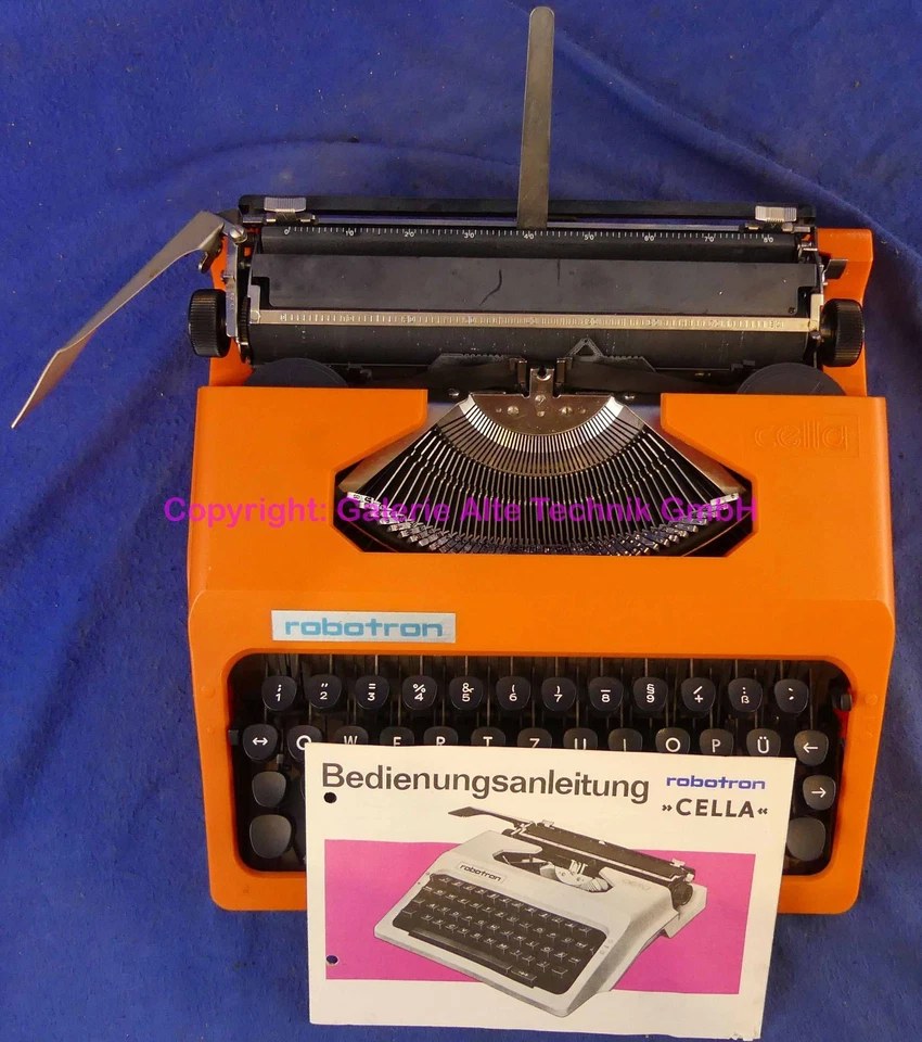 Robotron Cella Portable - Schreibmaschine alt antik - Samlg. C Berlin 2607 - Bild 3 von 4