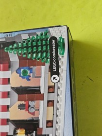 LEGO Creator Expert Winter Village Toy Shop (10249) Brand New Sealed Retired set