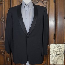 1960s Vintage Tuxedo Jacket Mens 42R Black Shawl one Button