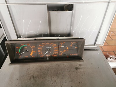 Original Alfa Romeo 75 162B 2.0 T. SPARK Tachometer Kombiinstrument 161224301001