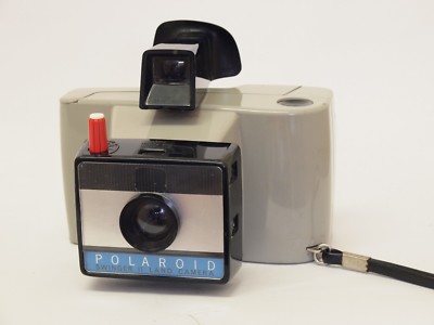 ANCIEN APPAREIL PHOTO INSTANTANE POLAROID LAND CAMERA SWINGER FLASH