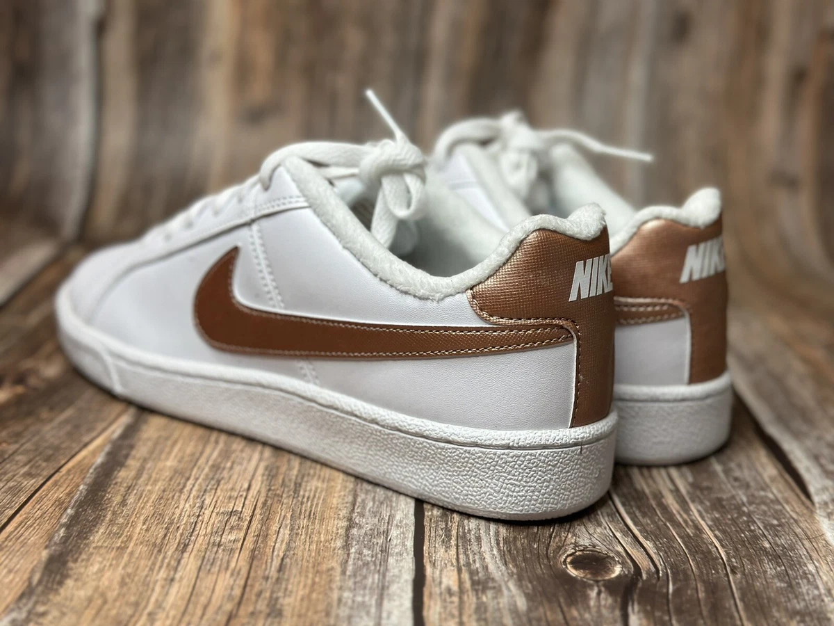 Nike court royale hotsell white rose gold
