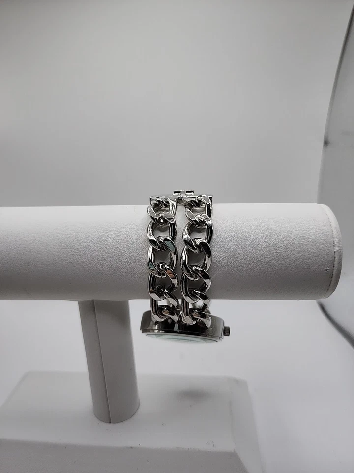 Vintage Watch Geneva Platinum Bracelet Style Stainless Steel 1.25" Wide Analog  - image 4 of 4