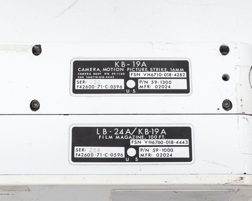 Photo-Sonics KB-19A LB-24A 16mm High Speed Camera and Movement w/ 100' Magazine - Picture 3 of 19