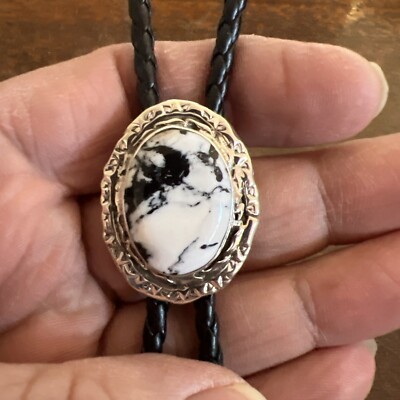Native American Indian Navajo Bolo Tie White Buffalo Turquoise Nice Ties Zuni #O