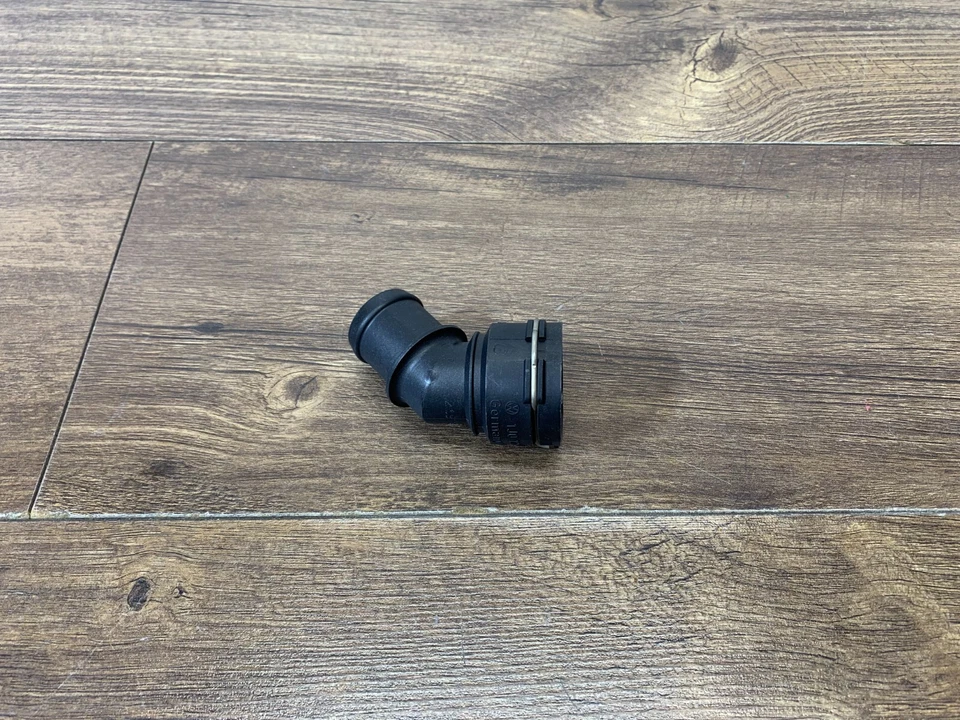 Volkswagen Golf Jetta 1999-2005 calentador conector manguera refrigeración 1J0122291 OEM NUEVO Foto 3 de 4