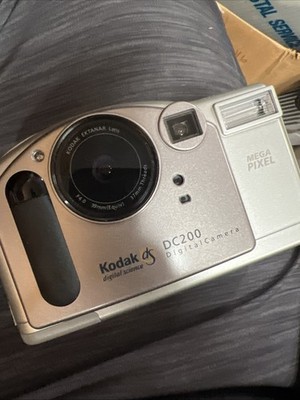 Vintage Kodak Digital Camera DC200 Mega Pixel Digital Science Camera