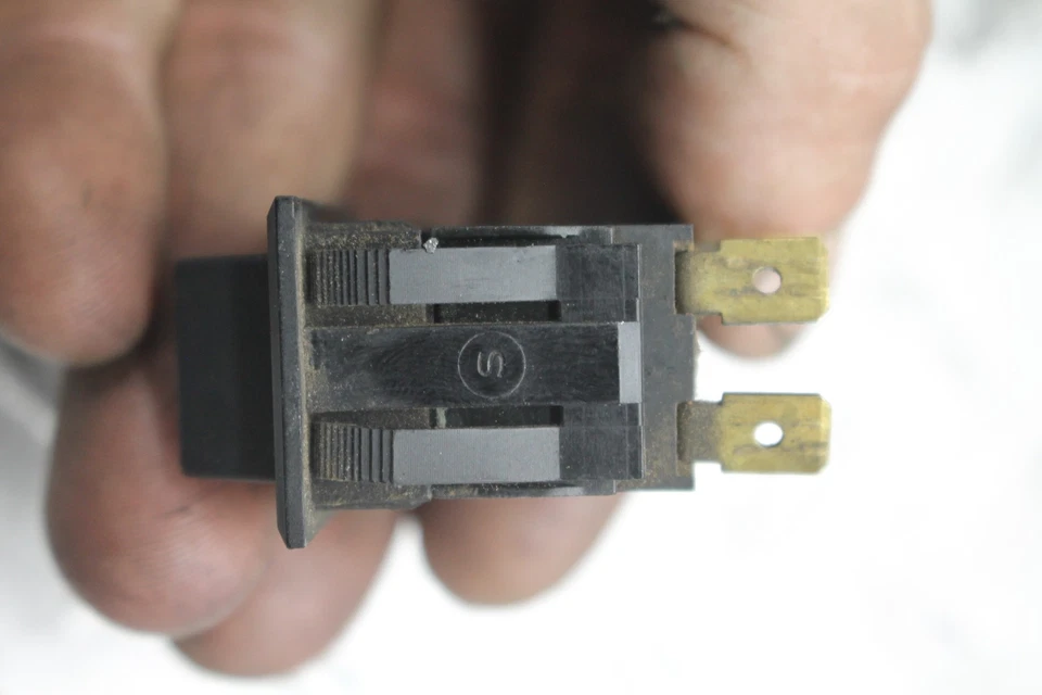 Harley-Davidson Electra Glide Classic 1990 FLHTC barra de señal de luz delantera Foto 4 de 4