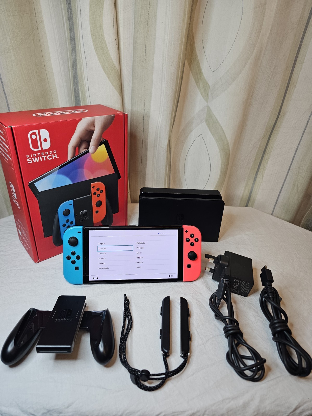Nintendo Switch OLED Boxed Neon Blue/Red