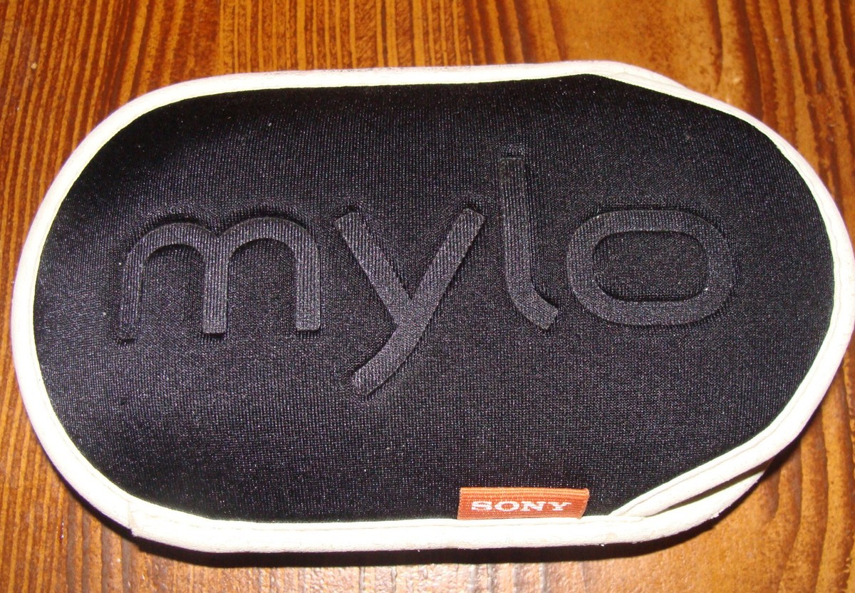 SONY Mylo Com-1 Personal Communicator with charger, USB cord and