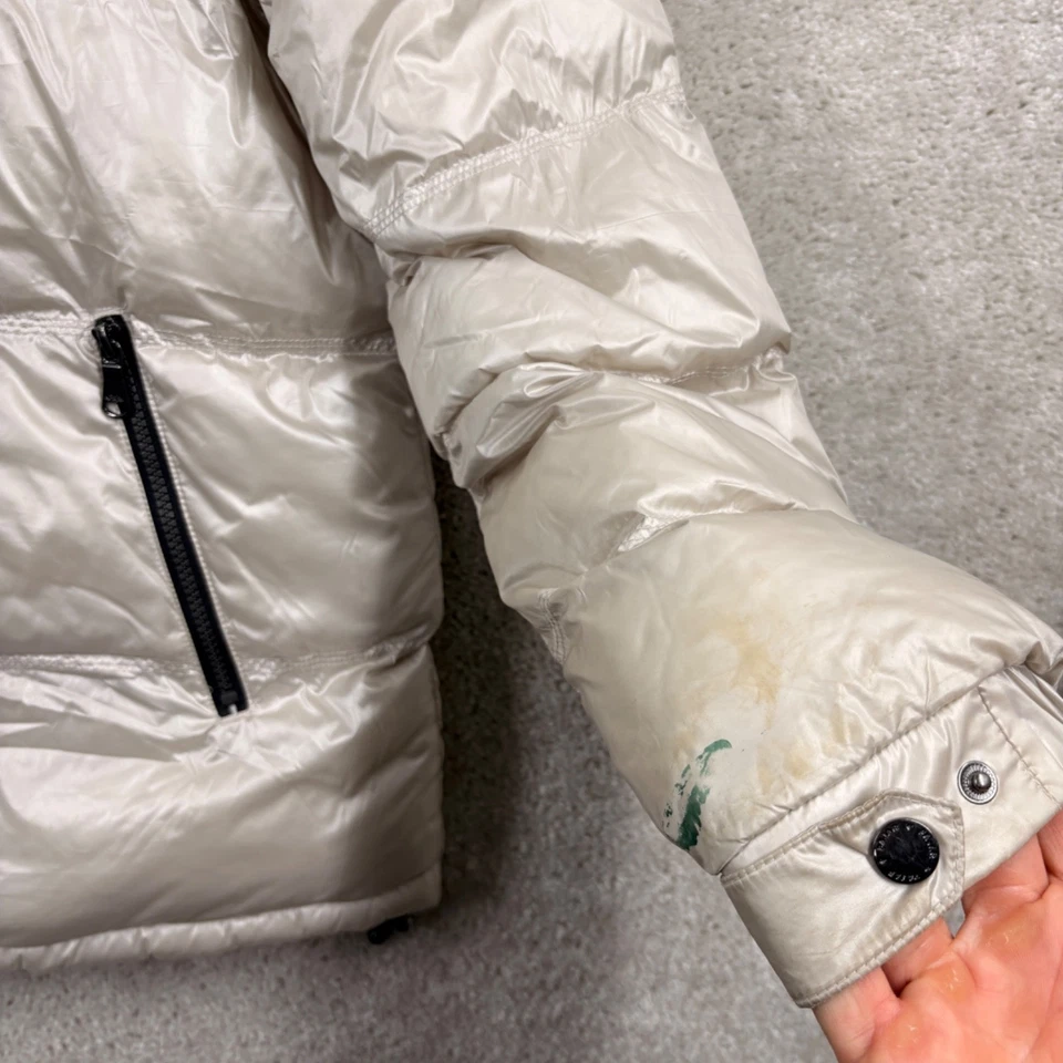 Chaqueta acolchada Pajari para mujer talla grande blanca reversible forrada de lana con capucha Foto 3 de 4