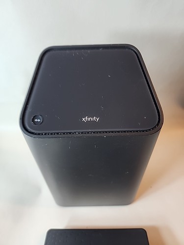 Routeur WiFi Xfinity XB6-T & XI6-T - Non testé - Pour pièces/réparation - Veuillez lire - Photo 2/7