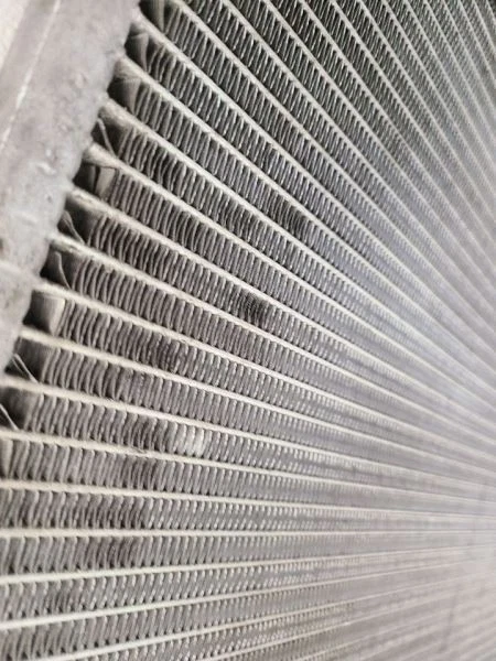 2014-2020 CHEVROLET IMPALA 1.4L AC Condenser 23305638 14-20 Foto 2 de 4