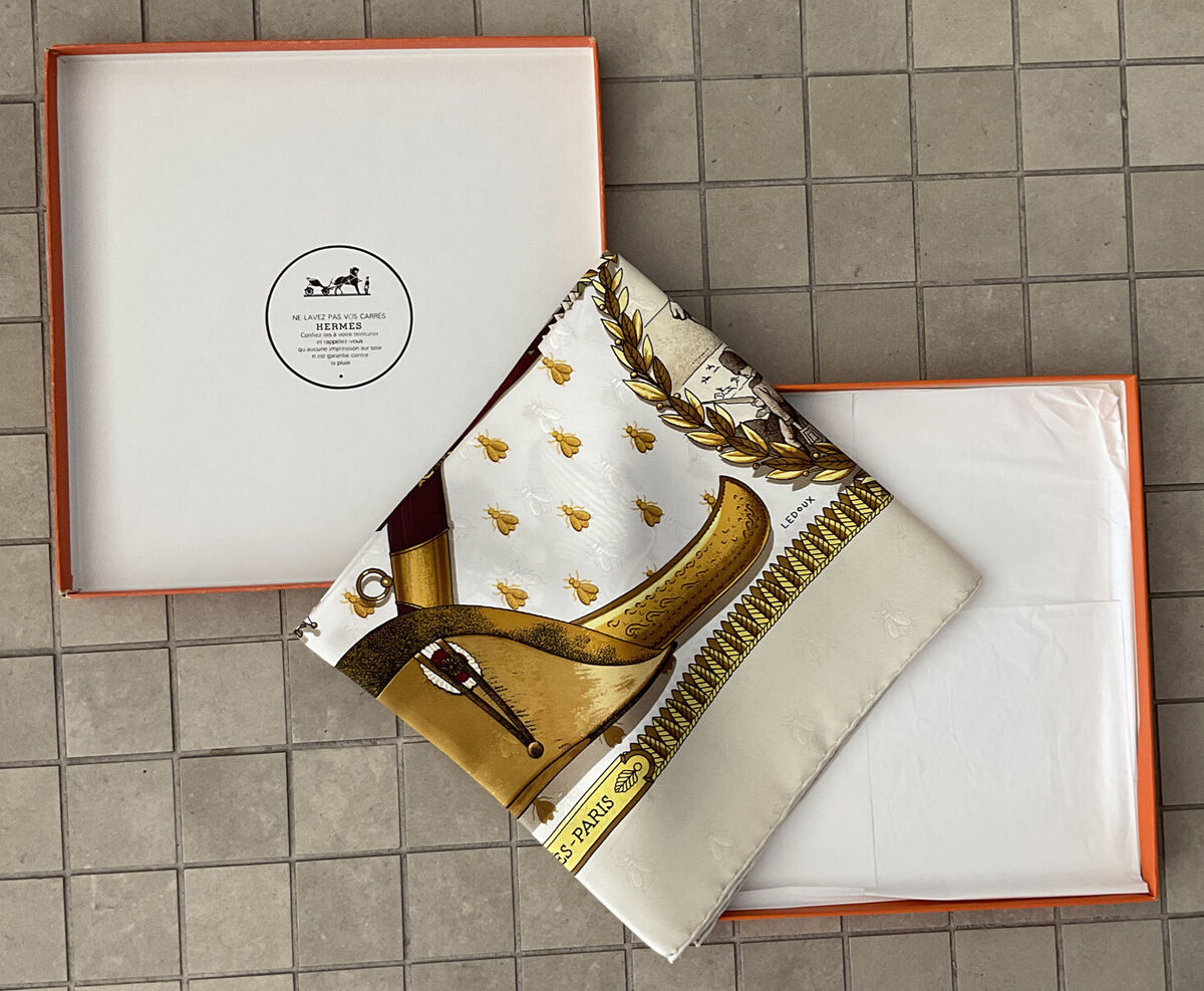 Vintage HERMES PARIS Carre 90 NAPOLEON Scarf 100% Silk NEW Vintage HERMES PARIS Carre 90 NAPOLEON Scarf 100% Silk NEW