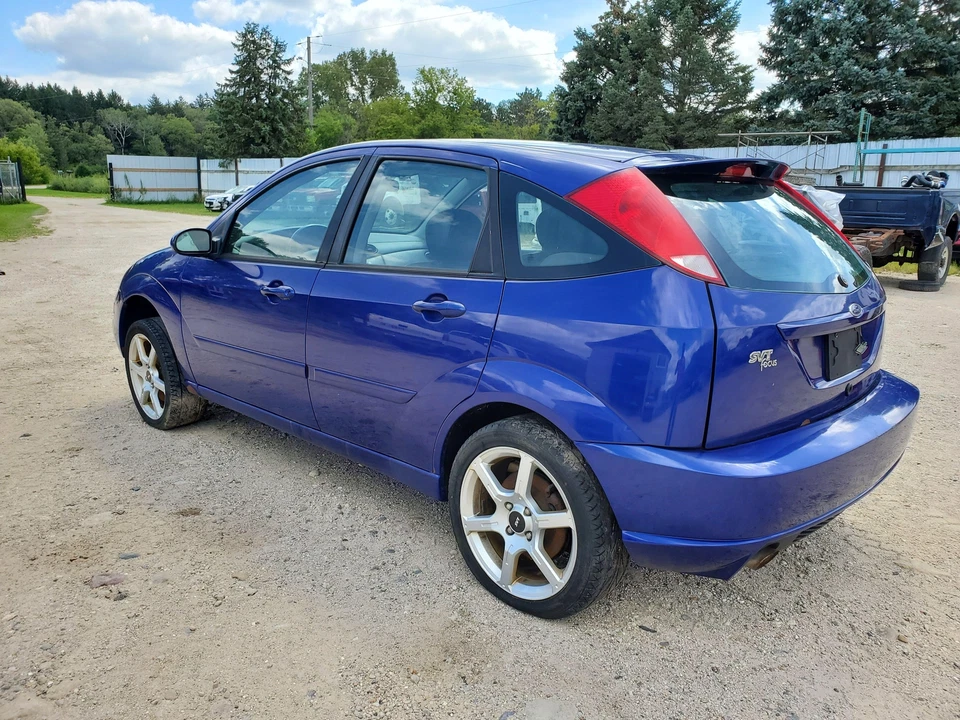 Conjunto de manija de puerta exterior trasera izquierda (S1 SVT azul) Ford Focus 2002-2007 Foto 2 de 3