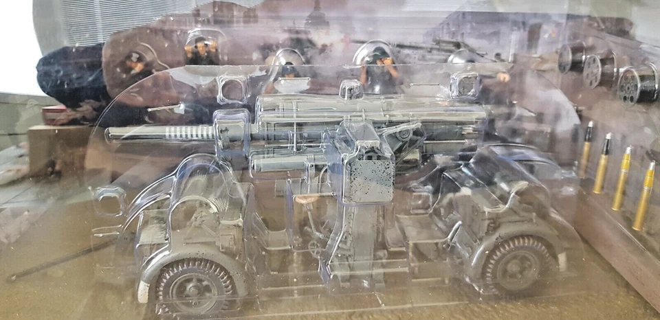 88mm FlaK 36, German Army, Stalingrad, ForcesOfValor 1:32 801008A with 5 Figures - Image 4 of 4