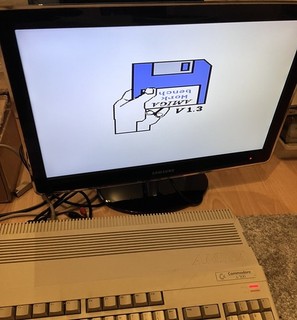 Samsung Farbmonitor Syncmaster 15KHz Scart RGB TON Atari ST Amiga 500 600 1200