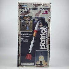 Vintage Estes Flying Model Rocket Outfit  U.S. Army Patriot Anti-Missile Missile