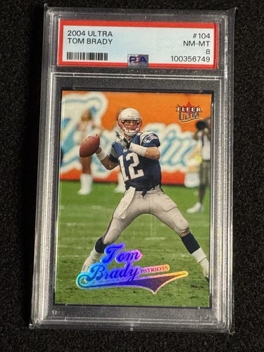 PSA 8 2004 FLEER ULTRA #104 TOM BRADY PATRIOTS