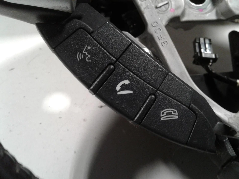 Used Steering Wheel fits: 2010 Dodge Challenger Steering Wheel Grade A - Image 4 of 4