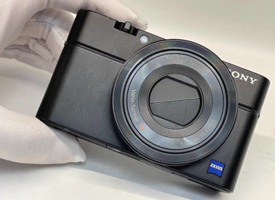 Sony Cyber-Shot DSC-RX100 MI 20.2MP Compact Digital Camera Black