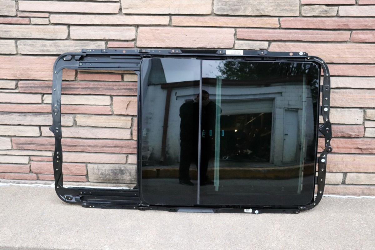 P2005186 2007-2013 BMW X5 Panoramic Sun Roof Assy 7160014 OEM | eBay