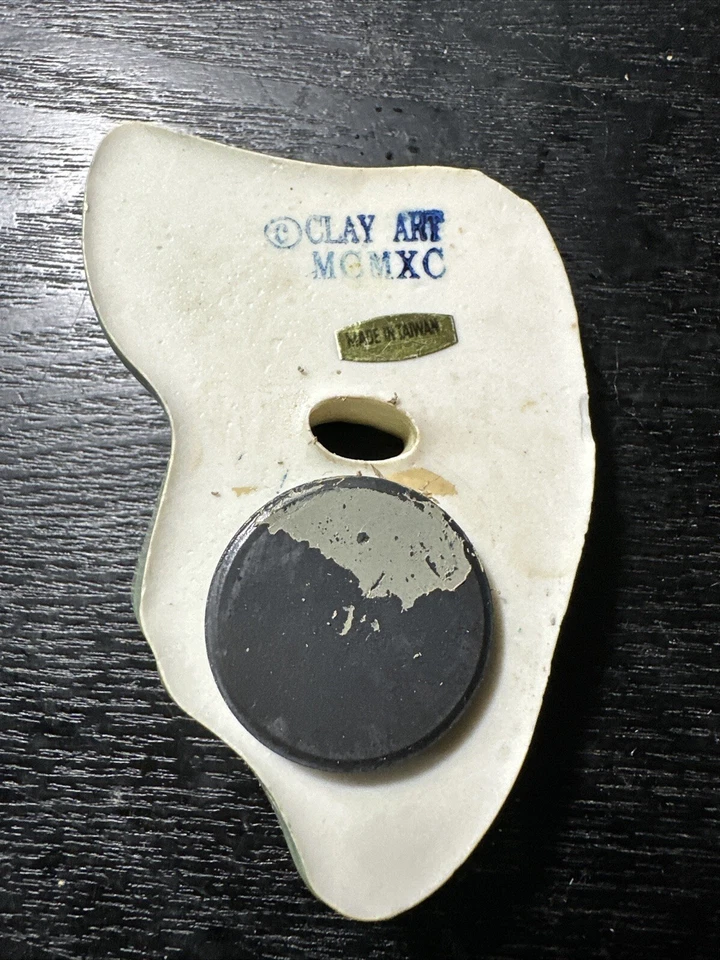Vintage Phantom Of The Opera Mask Ceramic Hand Made Magnet Clay Art USA 1988 3” - Image 3 of 3