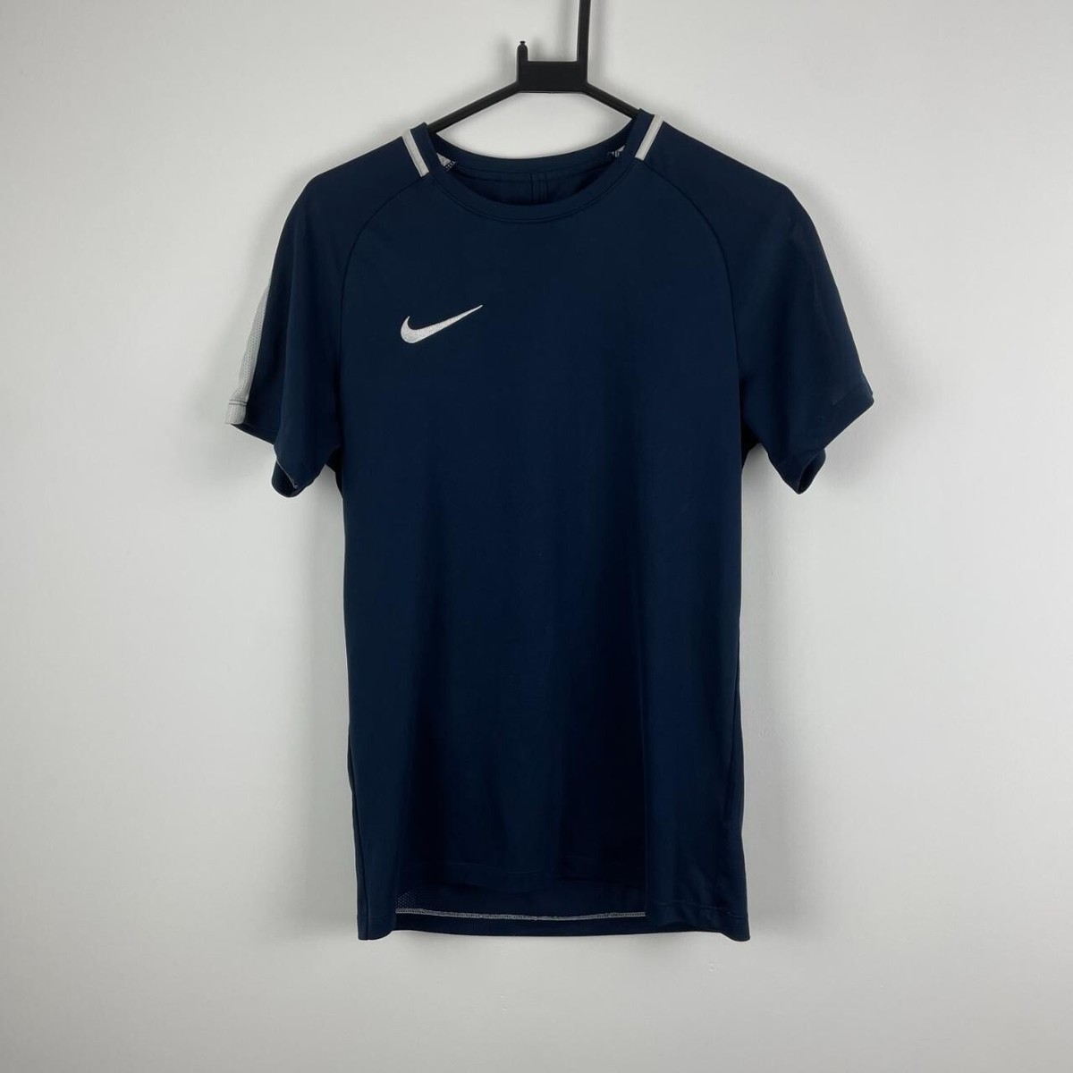 nike football dry academy tshirt