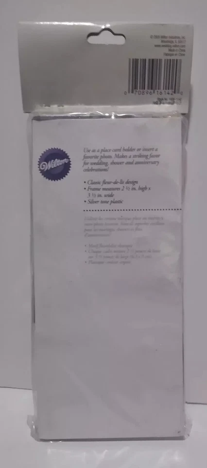 Pacote com 6 molduras para ocasiões especiais! Ou todas as ocasiões (marca Wilton) - Imagem 2 de 4