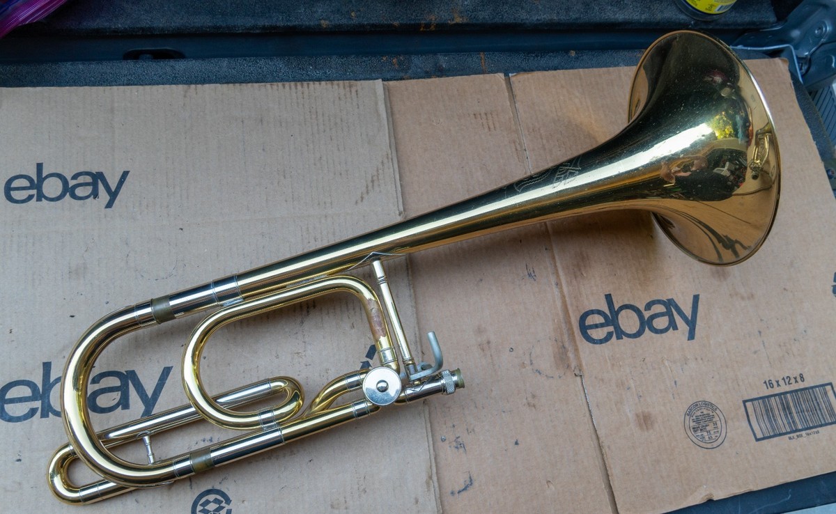 Conn 71H Artist Symphony Bass Trombone Vintage Elkhart 1969 Serial