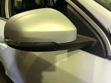 volvo v60-s60 R design drivers side wing mirror 2009-2018