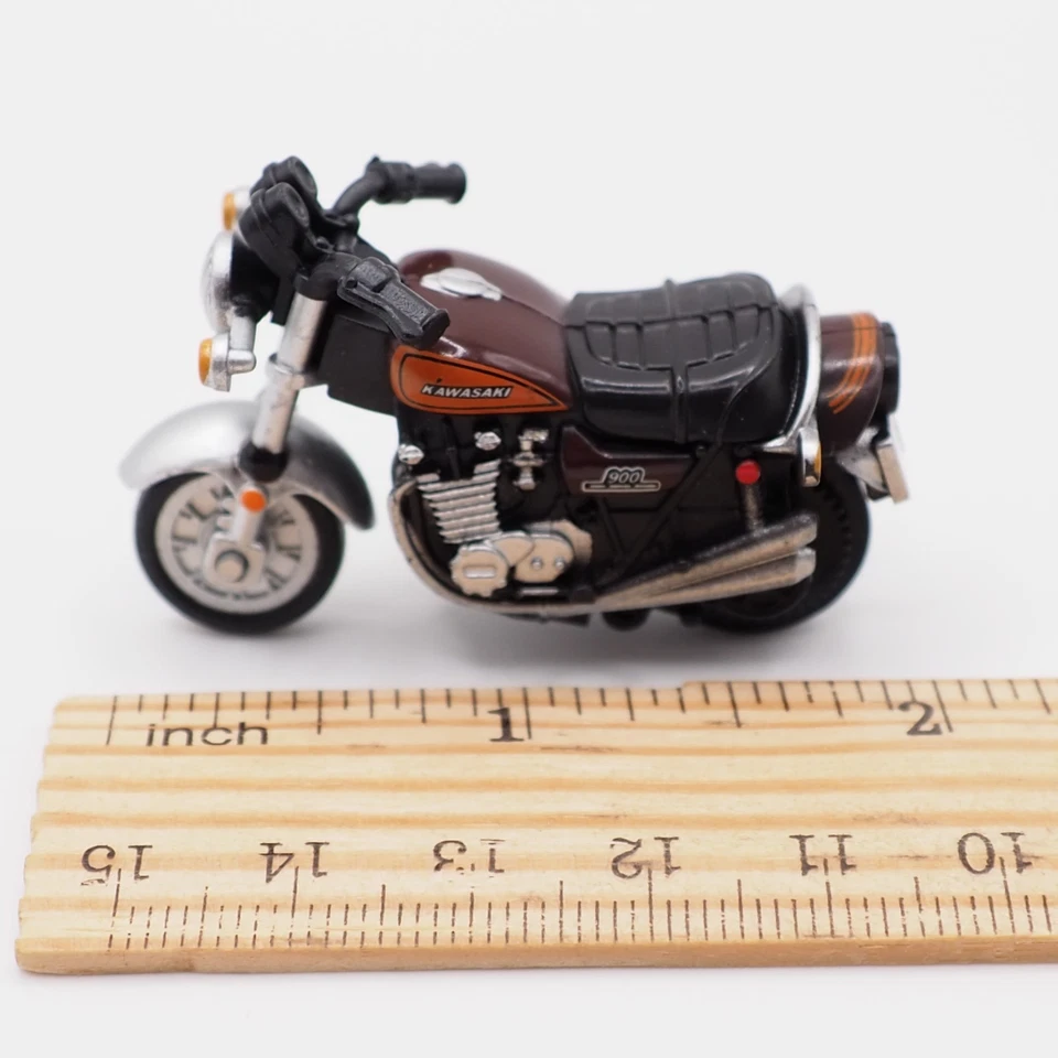 Kawasaki 900SUPER FOUR Las mejores motos del siglo XX Pull-back car ZC673 Foto 2 de 4