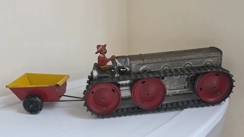 Marx 6 Wheel Tractor With Rare Tin Litho Driver And Tilt Trailer Works