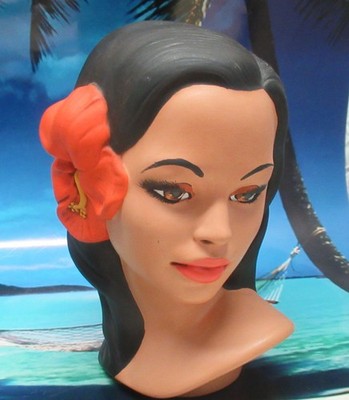 Hawaiian Polynesian Girl Bust Head w/ Hibiscus Flowers 9'' Vintage  1970