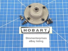 Hobart 30 Qt  Mixer D300 Transmission Case Bearing Retainer 00-070017 